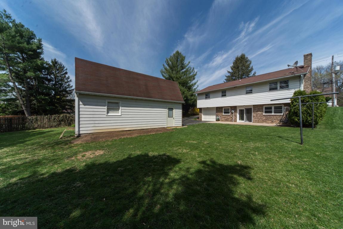 422 Delp Road Lancaster, PA 17601 - Photo 23 of 25 Gallery Image 23