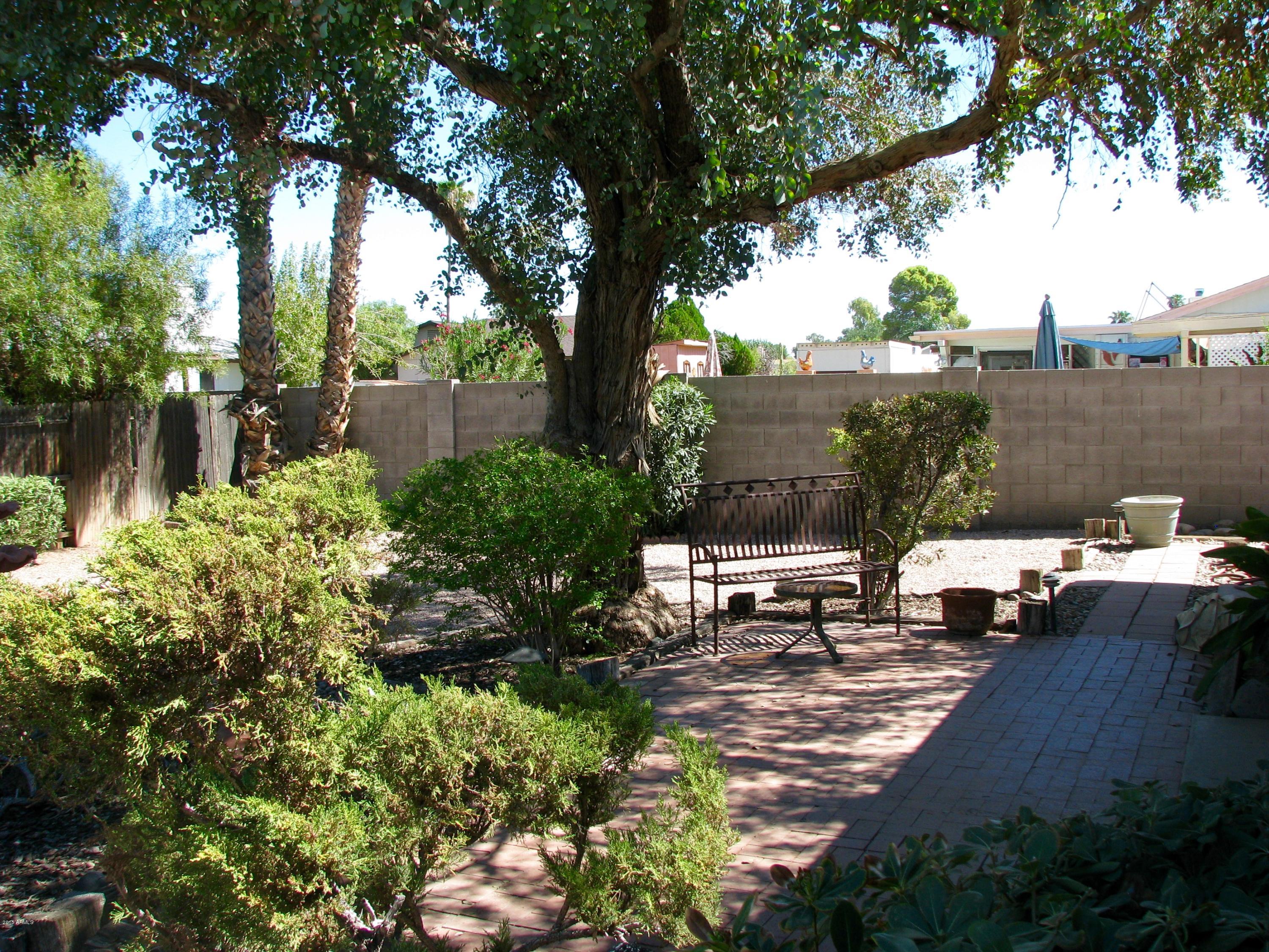 7208 West Hatcher Road Peoria, AZ 85345 - Photo 18 of 27 IMG_4148