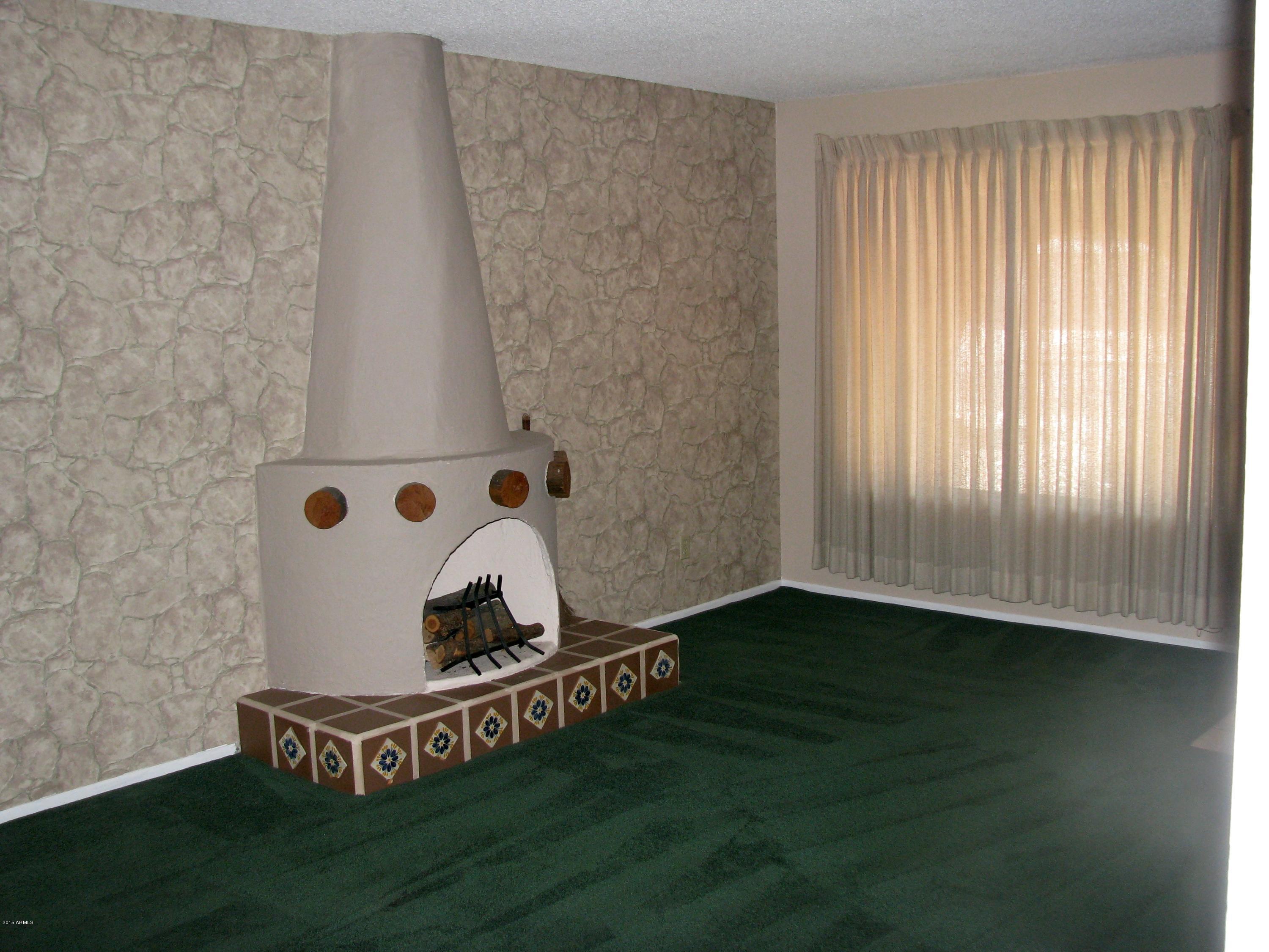 7208 West Hatcher Road Peoria, AZ 85345 - Photo 7 of 27 IMG_4135