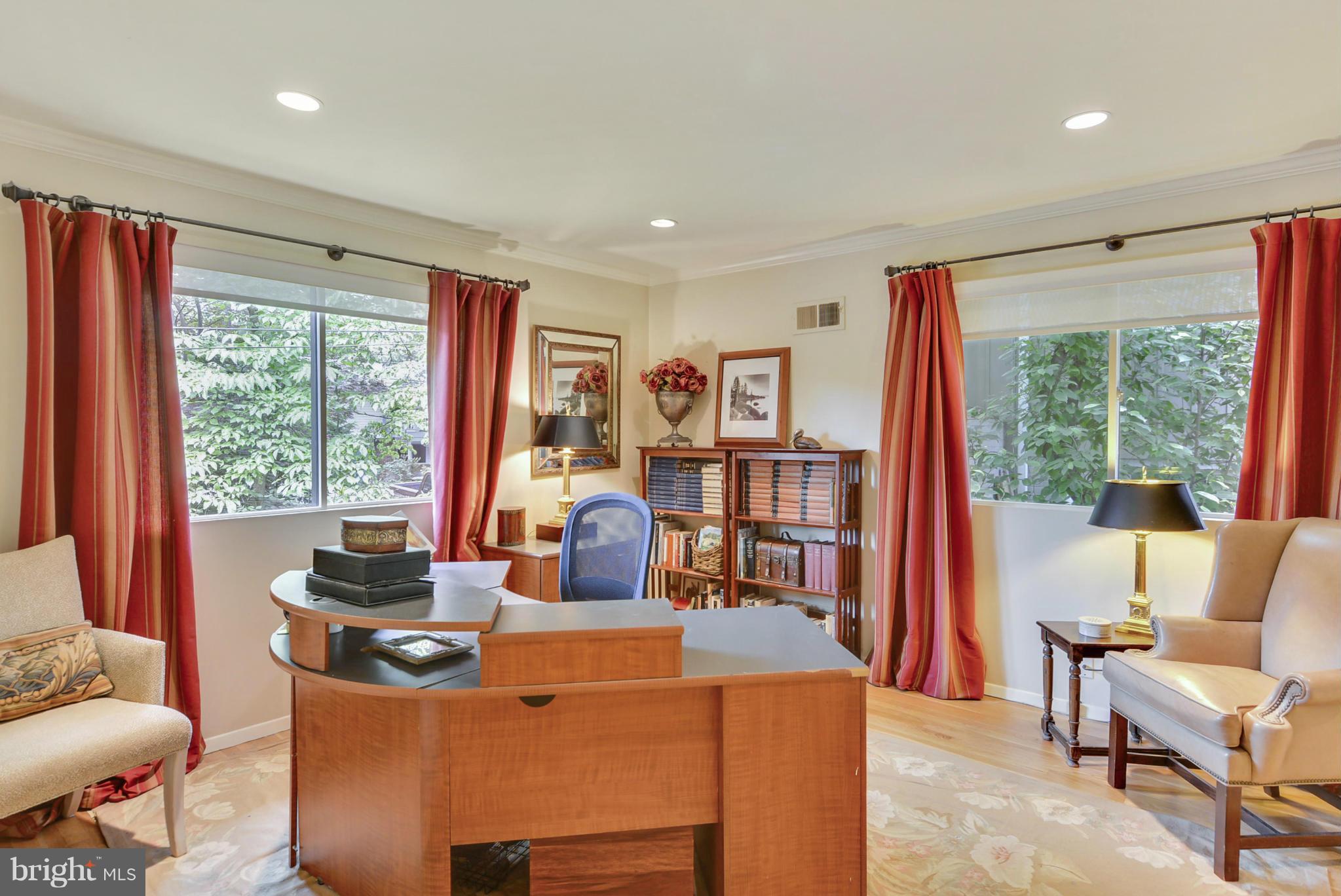 6102 Namakagan Road Bethesda, MD 20816 - Photo 22 of 30 Interior (General)