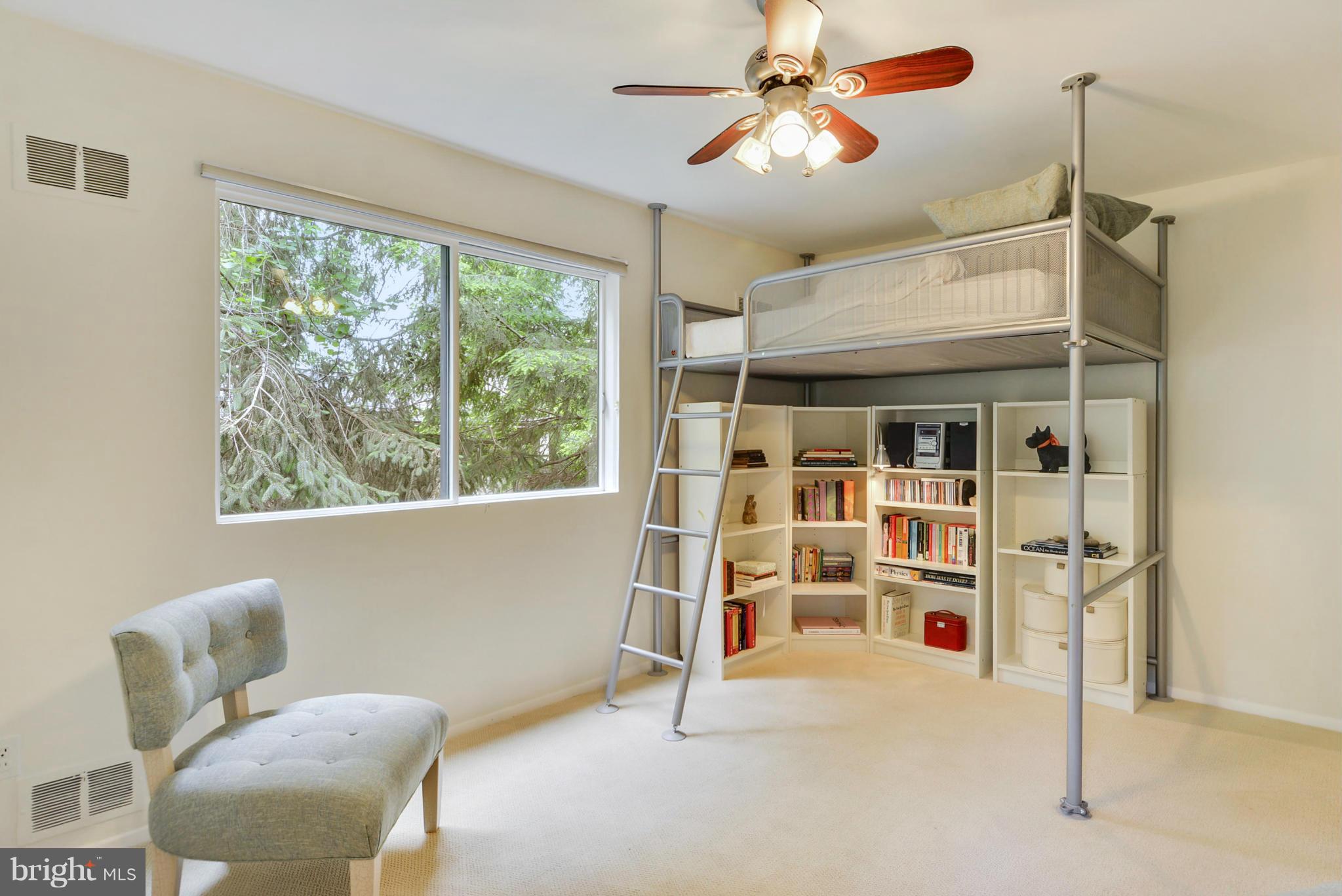 6102 Namakagan Road Bethesda, MD 20816 - Photo 23 of 30 Bedroom