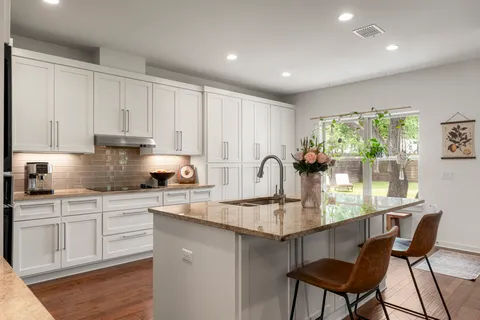 $749,000 | 8305 Williamson Creek Drive, Austin, TX 78736