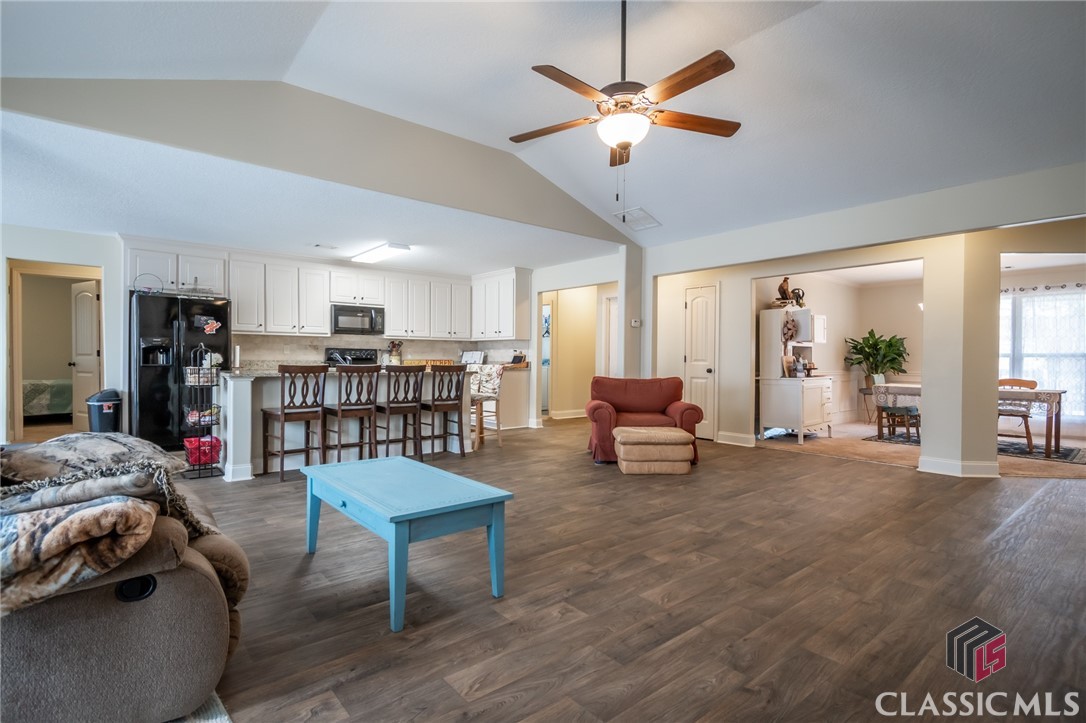 297 Bogart Jefferson Road Statham, GA 30666 - Photo 9 of 37 Gallery Image 9