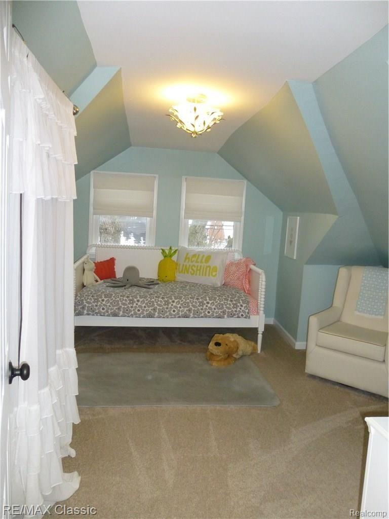 1229 Princeton Road Berkley, MI 48072 - Photo 40 of 56 P1020513.JPG