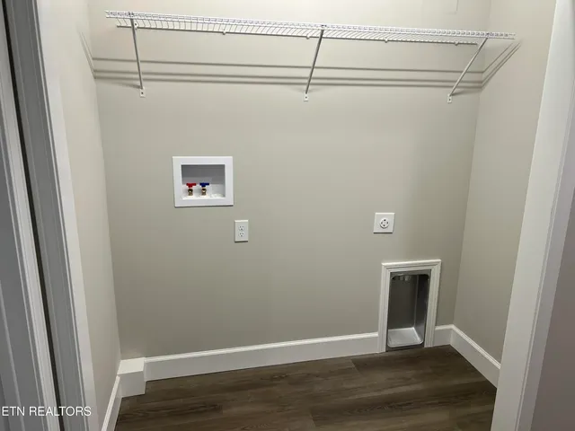 $1,300 | 317 Storie Avenue, Crossville, TN 38555