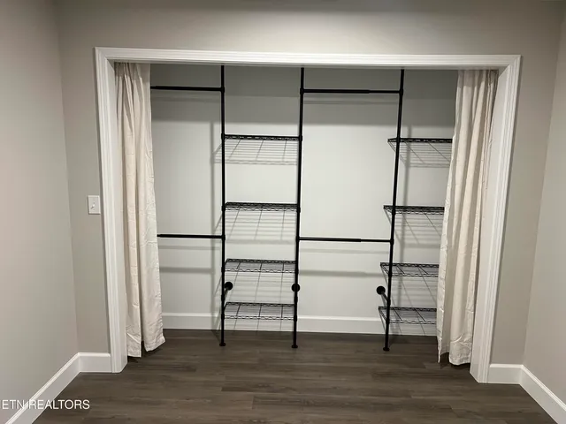 $1,300 | 317 Storie Avenue, Crossville, TN 38555