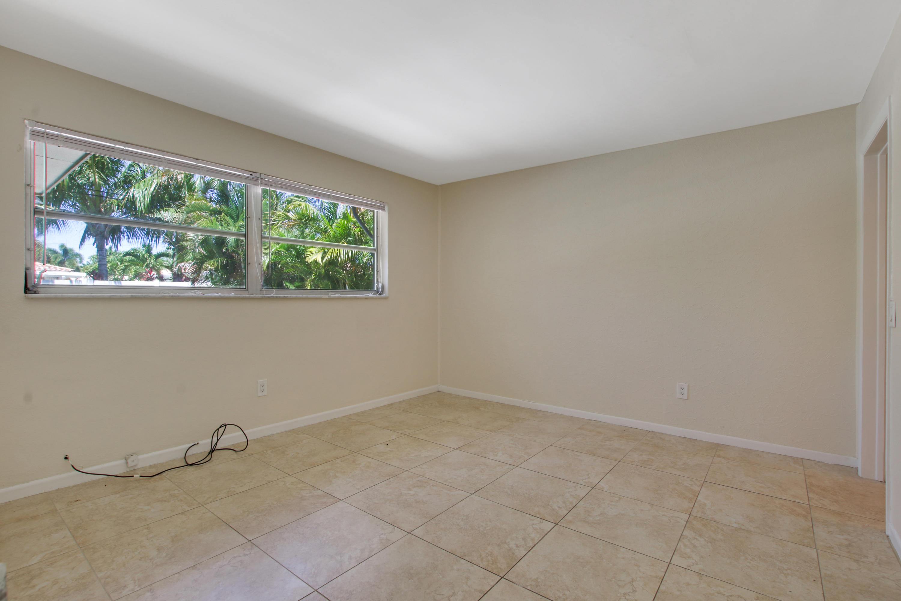 1385 West Camino Real Boca Raton, FL 33486 - Photo 21 of 22 House 2-50