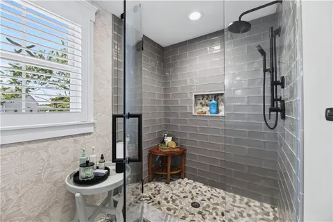 $1,395,000 | 9 Dudley Drive, Narragansett, RI 02882