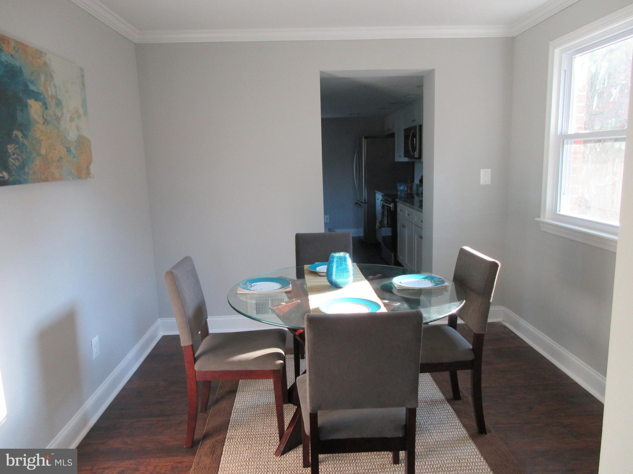 4801 Nantucket Road College Park, MD 20740 - Photo 3 of 19 Dining Room-Warm and inviting