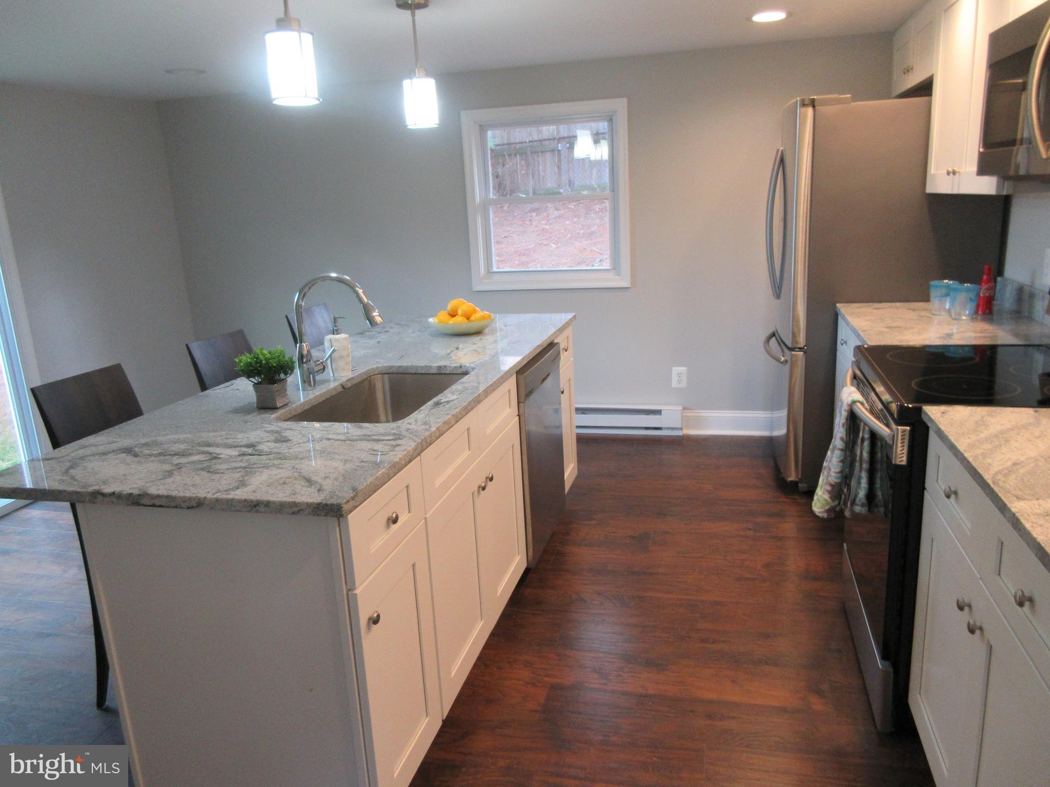 4801 Nantucket Road College Park, MD 20740 - Photo 6 of 19 Kitchen- Everything is new