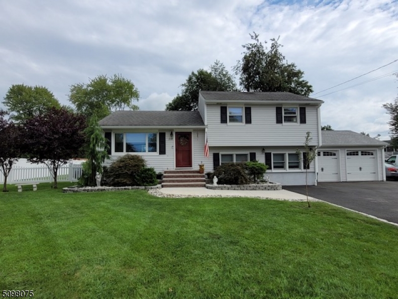 112 Sand Road Fairfield, NJ 07004 - Photo 1 of 19