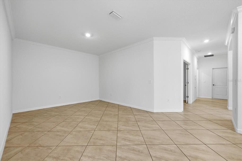 2607 Avolet Court Lakewood Ranch, FL 34211 - Photo 16 of 56