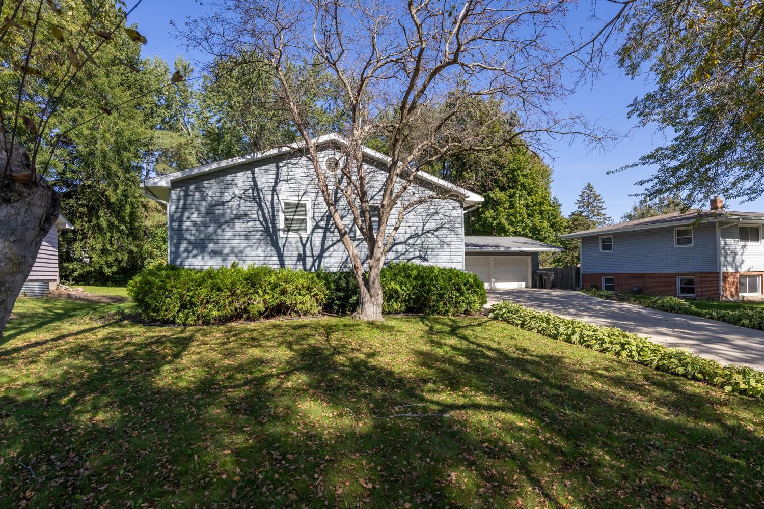 908 Roby Road Stoughton, WI 53589 - Photo 3 of 43 Gallery Image 3