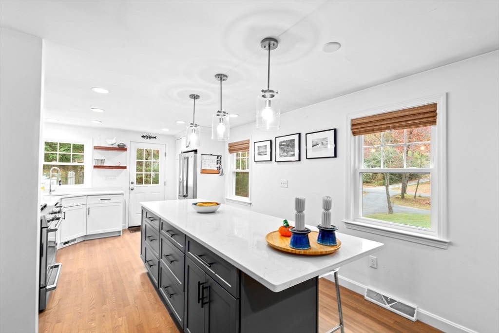 137 Spring Street Pembroke, MA 02359 - Photo 16 of 36 Gallery Image 16