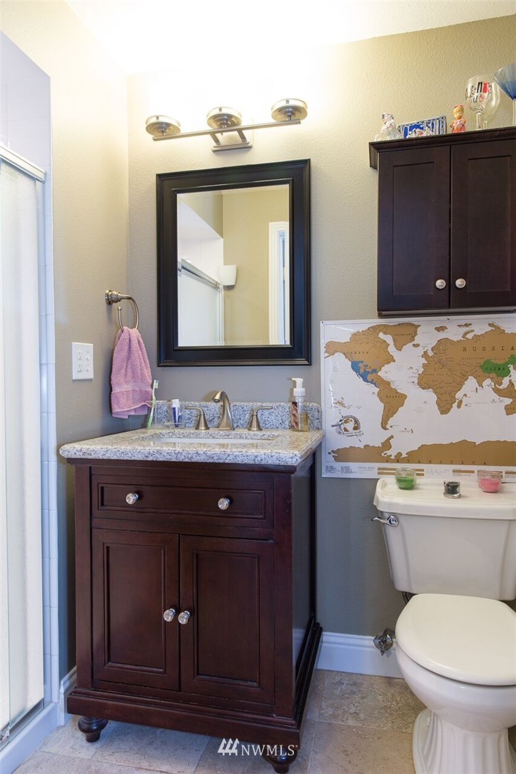 8916 217th Street Southwest Edmonds, WA 98026 - Photo 20 of 24 Gallery Image 20