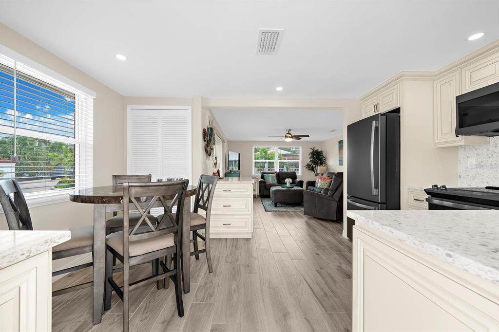 6154 Midnight Pass Road, Unit B1 Sarasota, FL 34242 - Photo 7 of 50