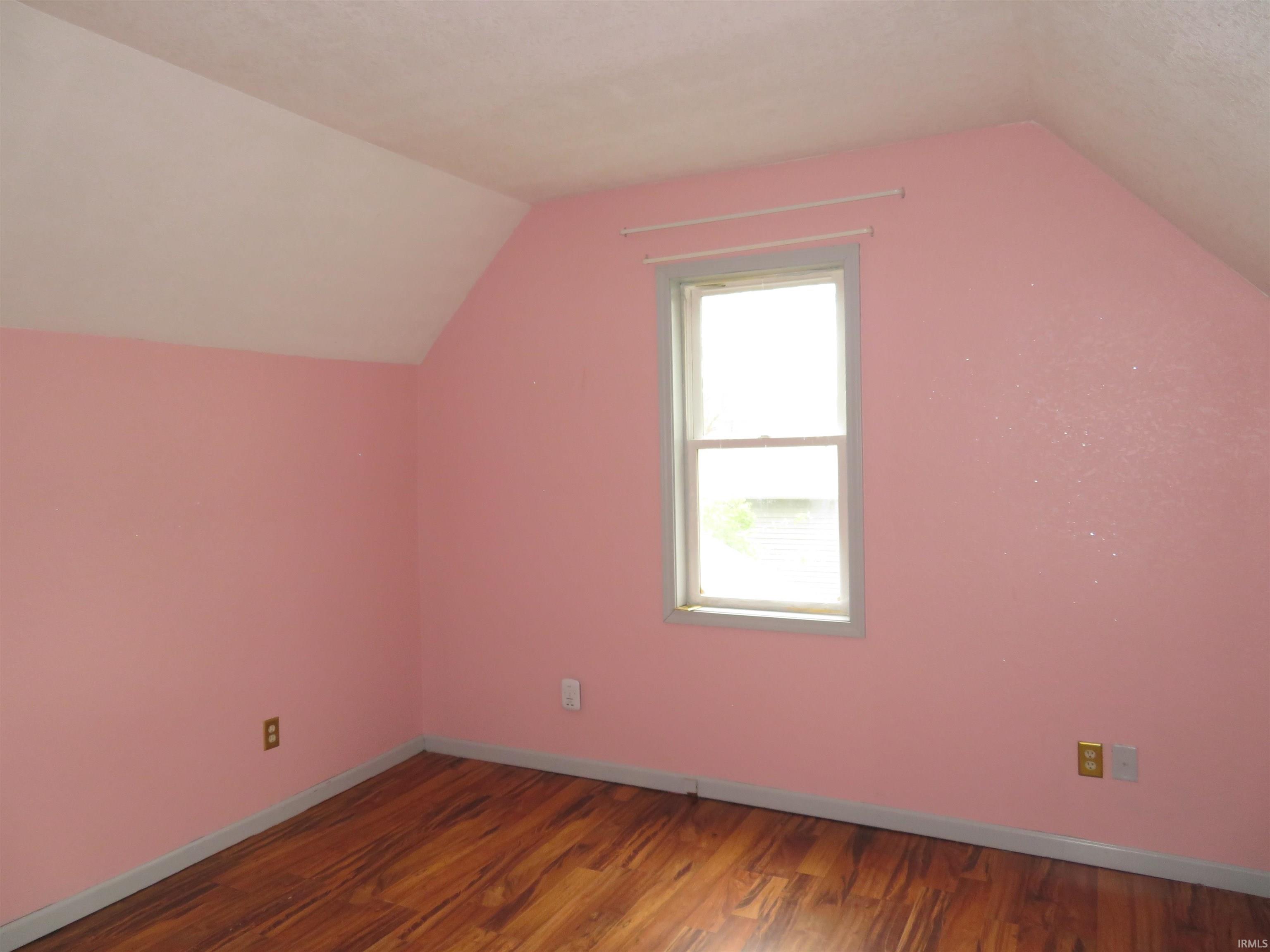 200 West Washington Street Syracuse, IN 46567 - Photo 19 of 31