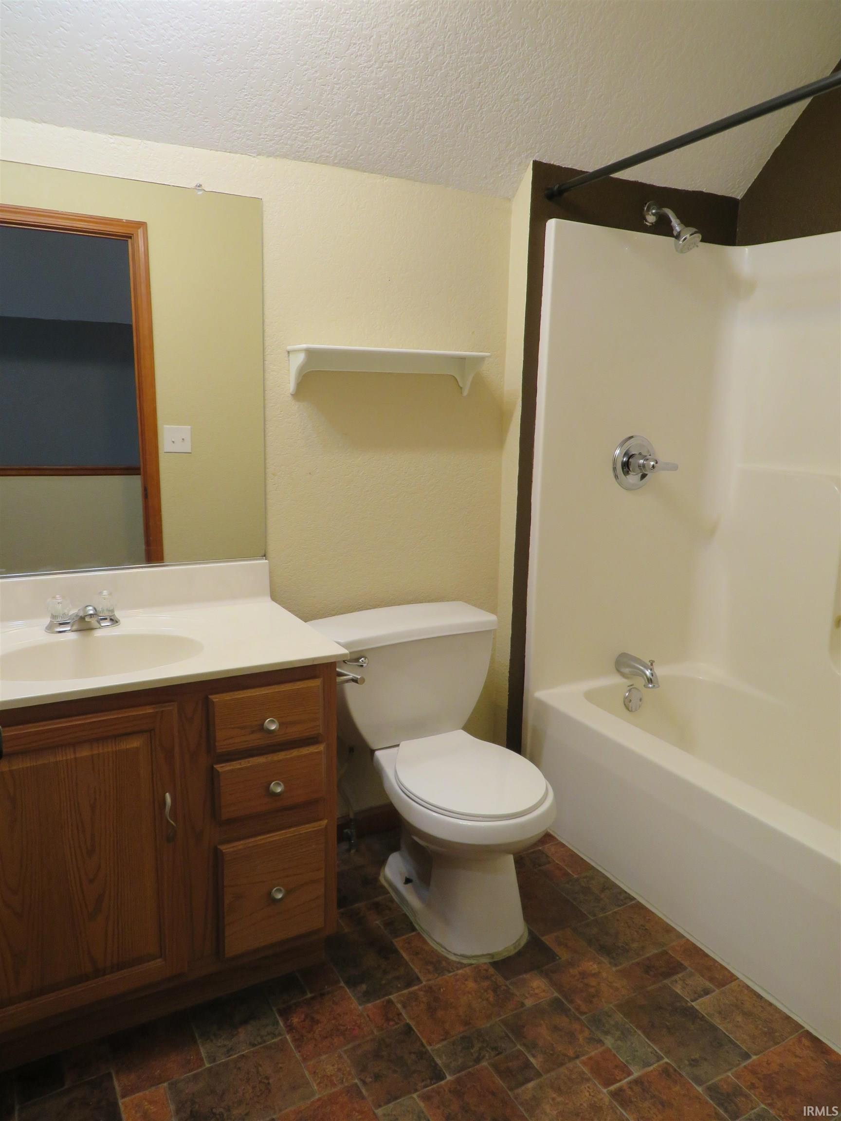 200 West Washington Street Syracuse, IN 46567 - Photo 22 of 31