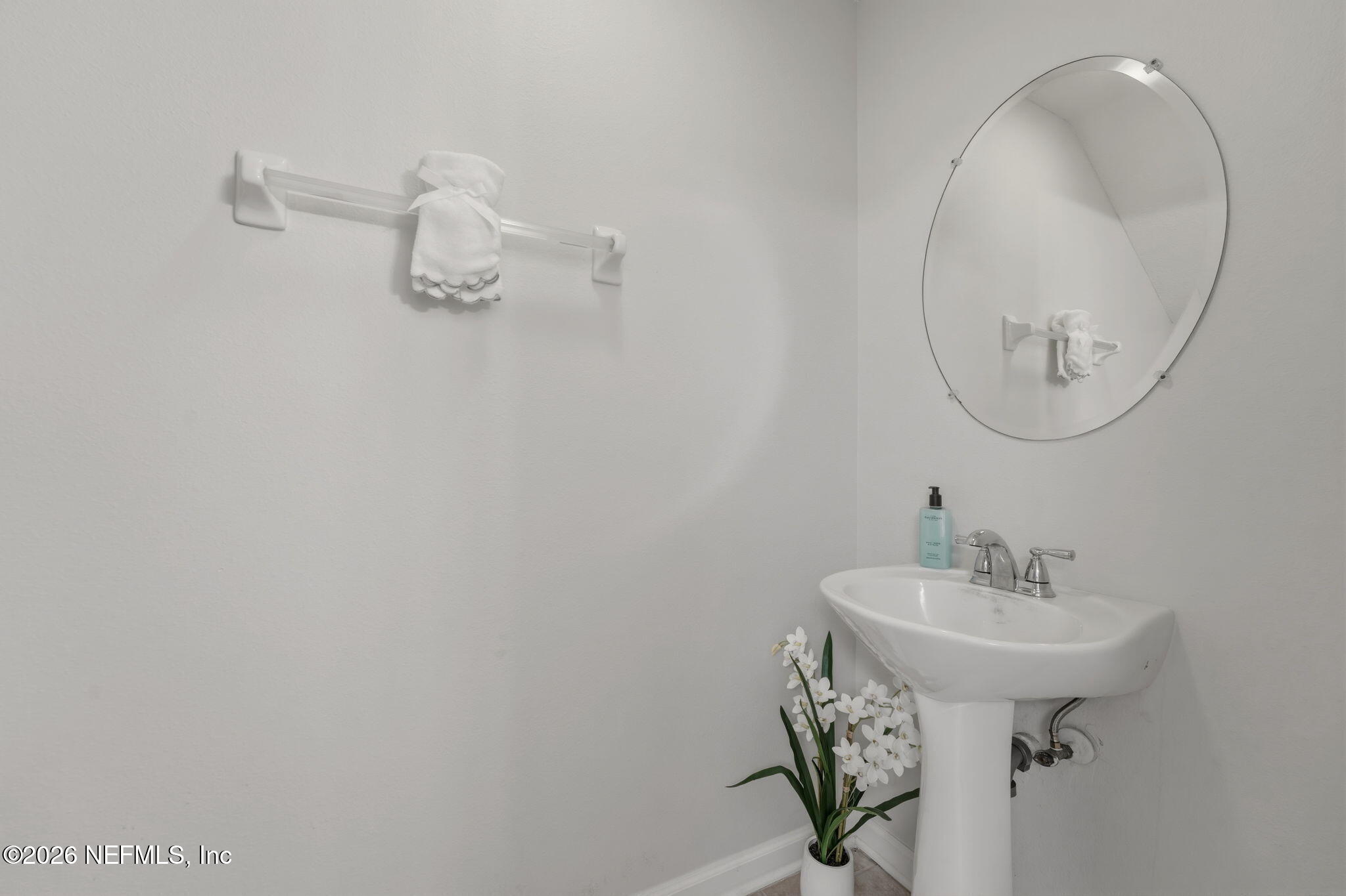 7990 Baymeadows Road East, Unit 1705 Jacksonville, FL 32256 - Photo 19 of 29 22-web-or-mls-DSC09948