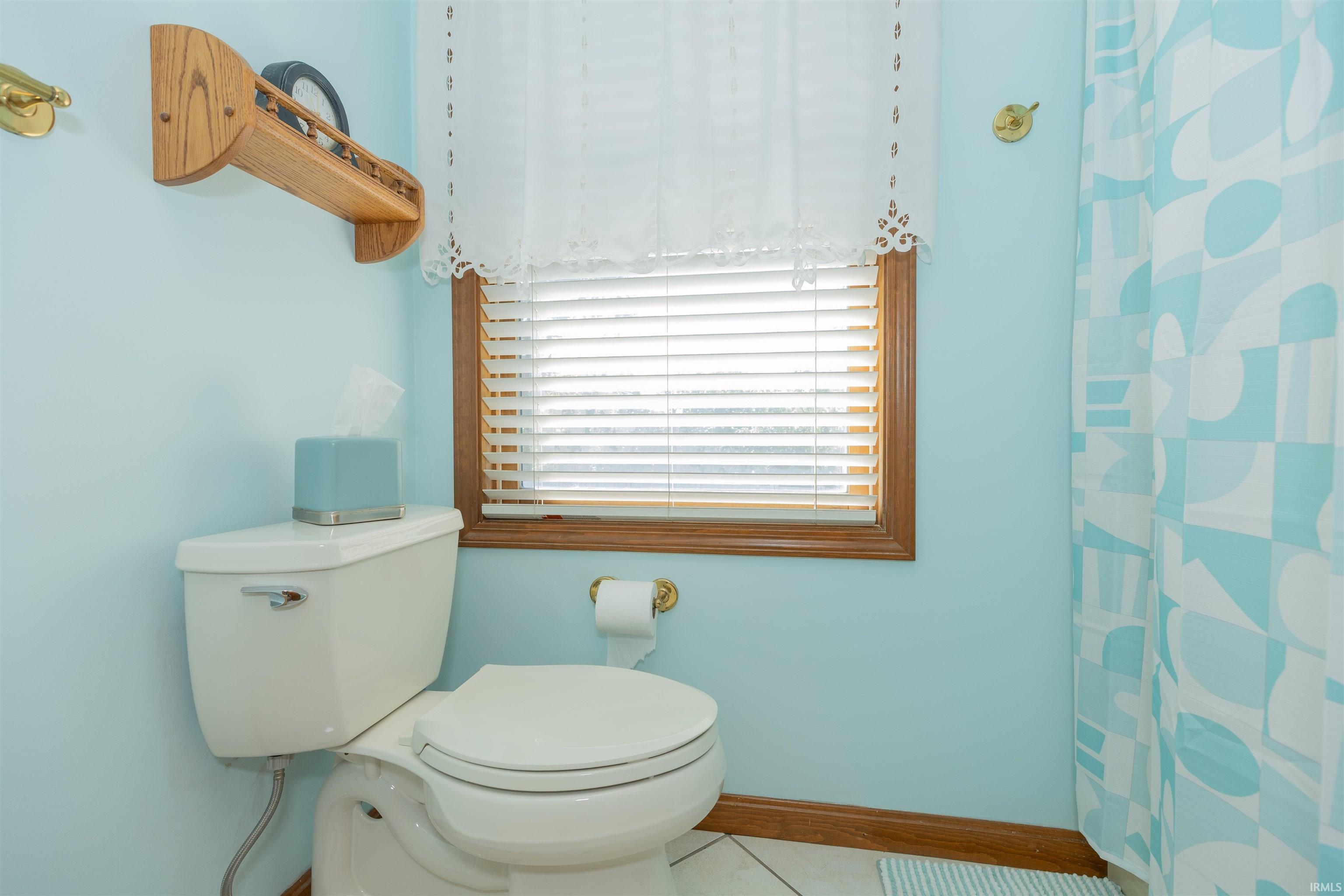 1531 Kings Bridge Road Evansville, IN 47725 - Photo 17 of 36 Gallery Image 17