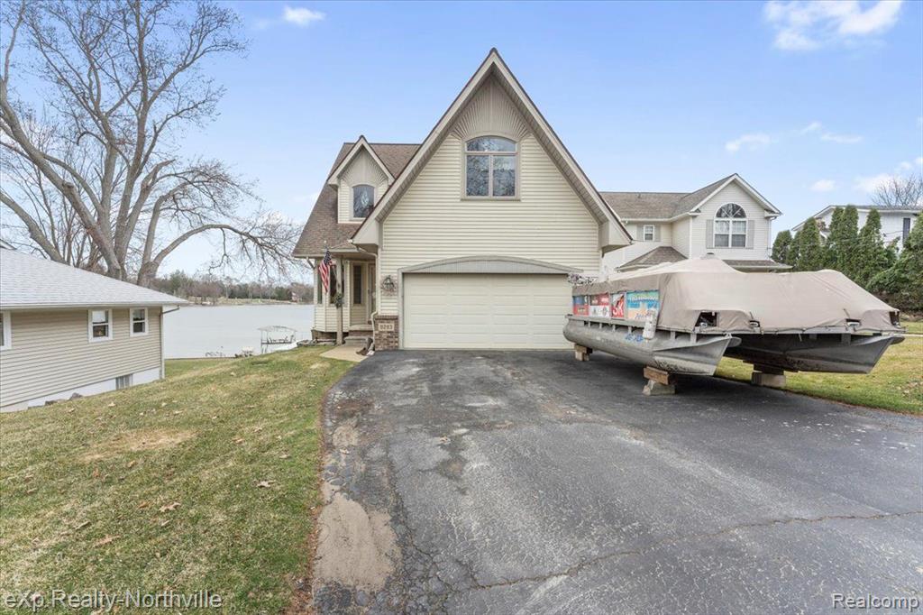 9283 Firwood Road South Lyon, MI 48178 - Photo 1 of 46 Gallery Image 1