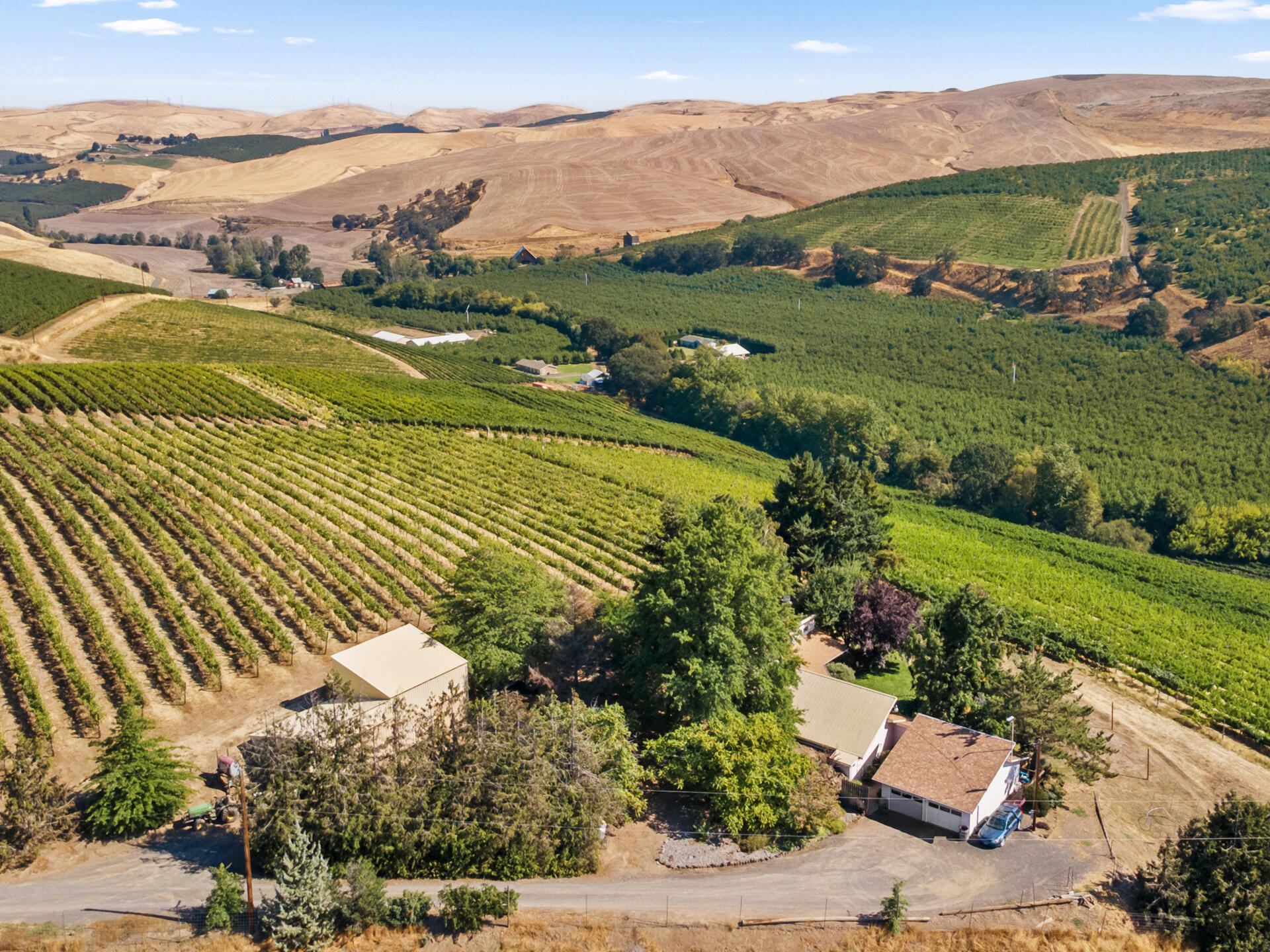 2018 Steele Road The Dalles, OR 97058 - Photo 4 of 29 Photo-6