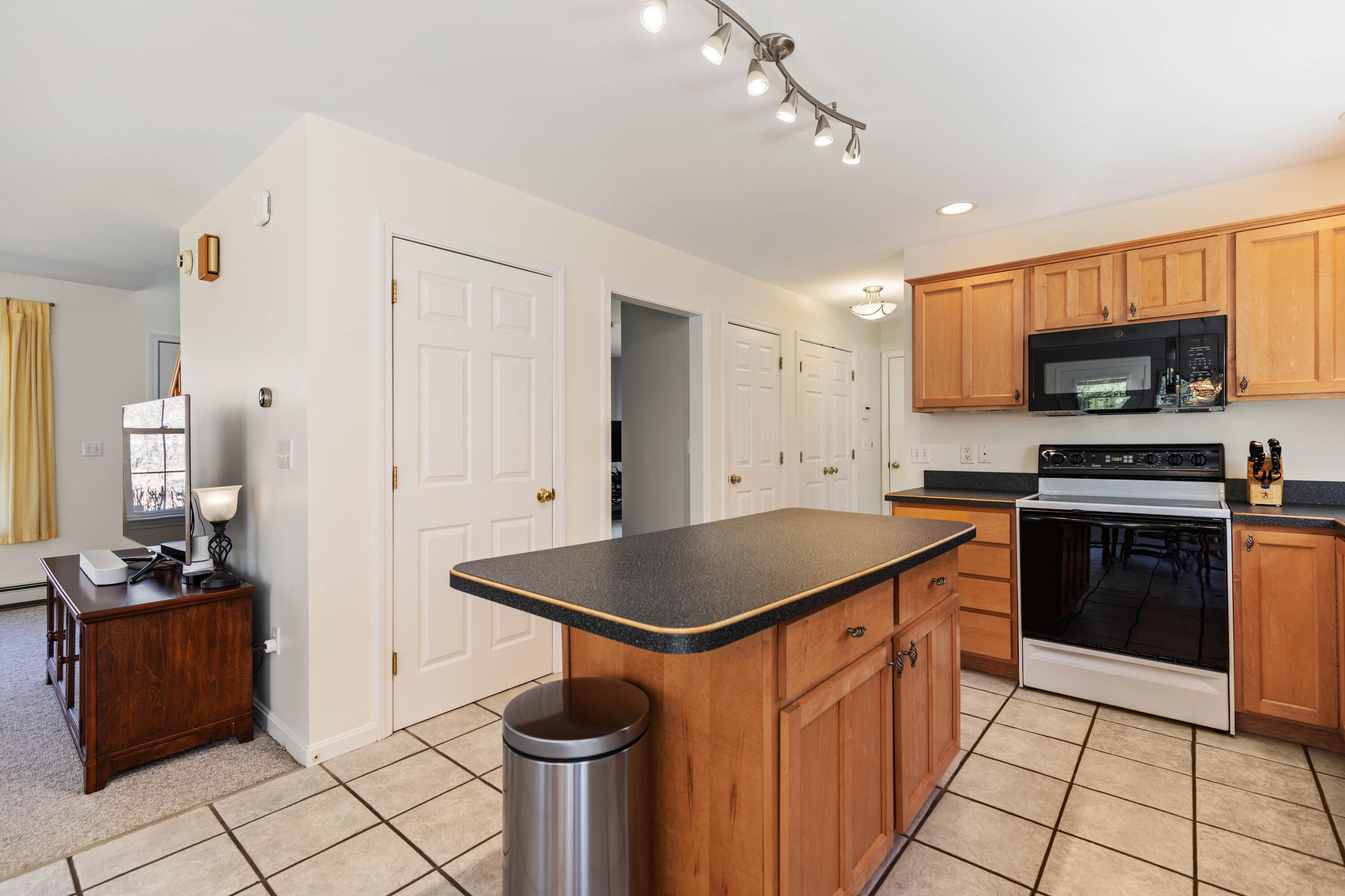 112 Falmouth Road Windham, ME 04062 - Photo 7 of 50 112 Falmouth Road Windham_007