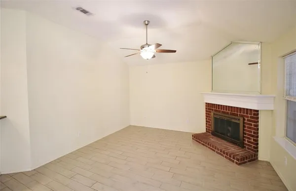 $2,250 | 609 Blueberry Hill Lane, Mansfield, TX 76063