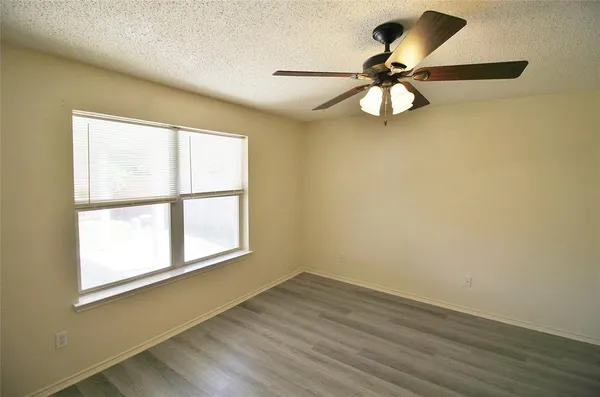 $2,250 | 609 Blueberry Hill Lane, Mansfield, TX 76063
