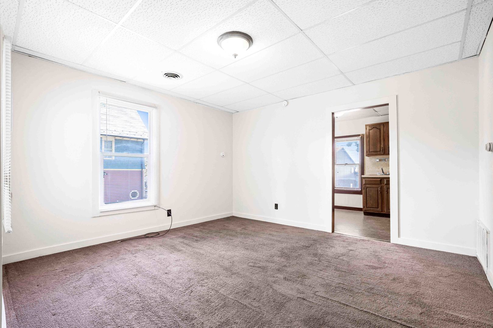 410 East Grove Street Bloomington, IL 61701 - Photo 19 of 25