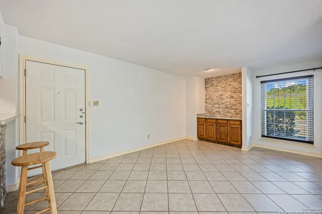 $174,900 | 13130 Blanco Road, Unit 1103, San Antonio, TX 78216