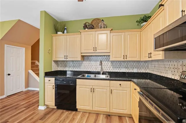 $2,299 | 7525 Plantation Circle, Bradenton, FL 34201