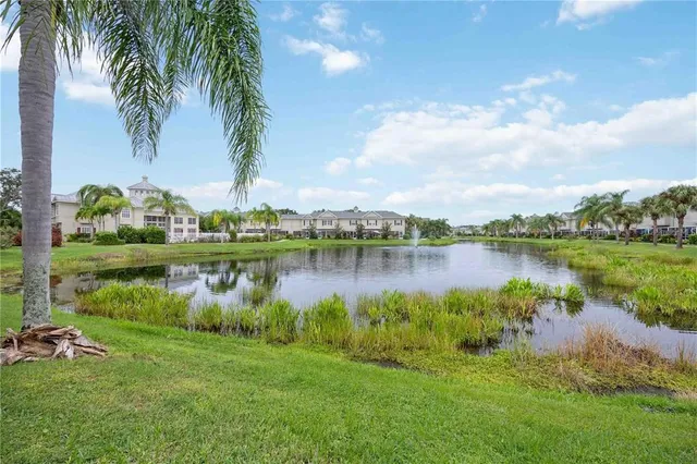 $2,299 | 7525 Plantation Circle, Bradenton, FL 34201
