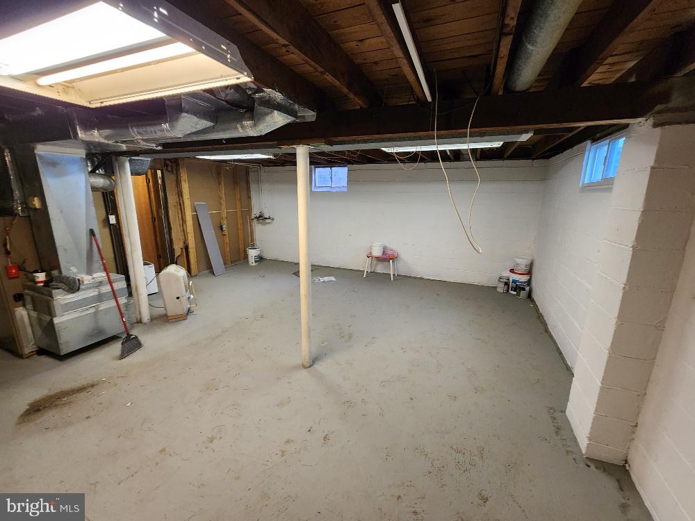 4 Croyden Road Newark, DE 19702 - Photo 11 of 15 Basement