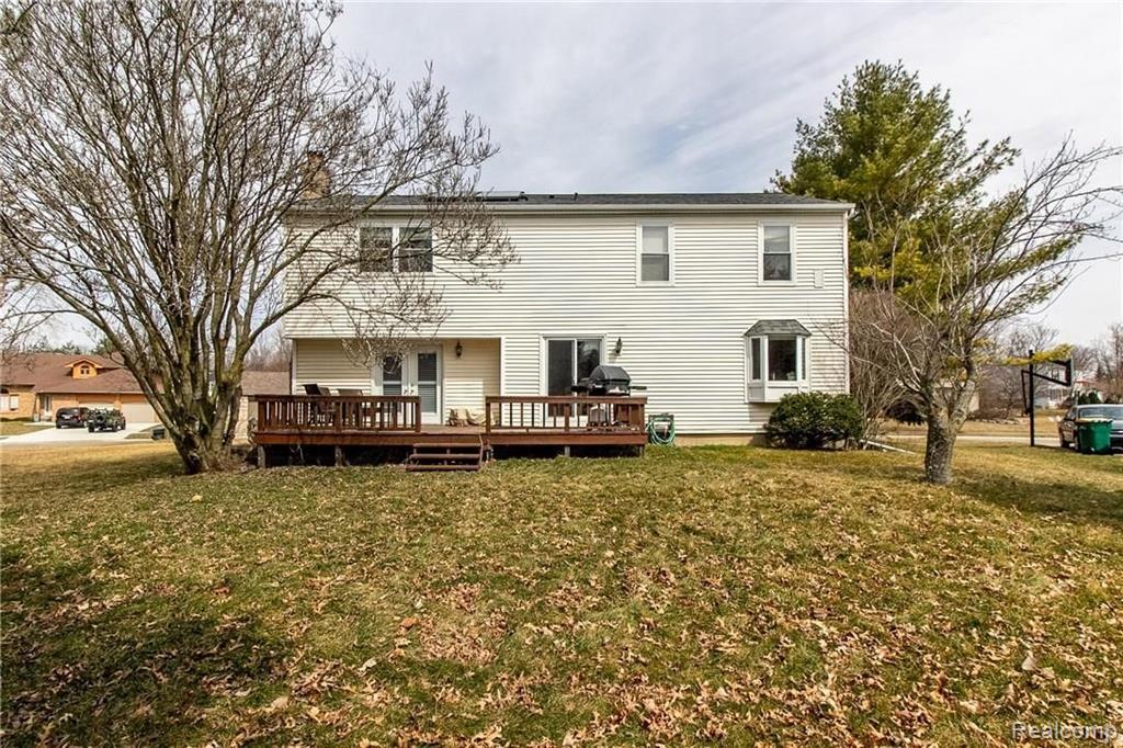 24555 Jamestowne Road Novi, MI 48375 - Photo 36 of 38