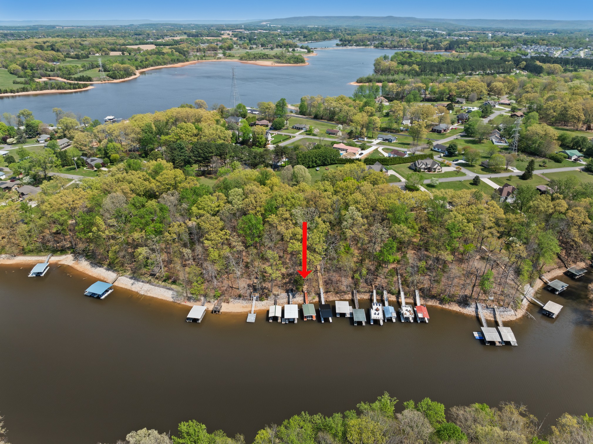 50 Maple Drive Winchester, TN 37398 - Photo 44 of 47 an aerial view of a houses with a lake view