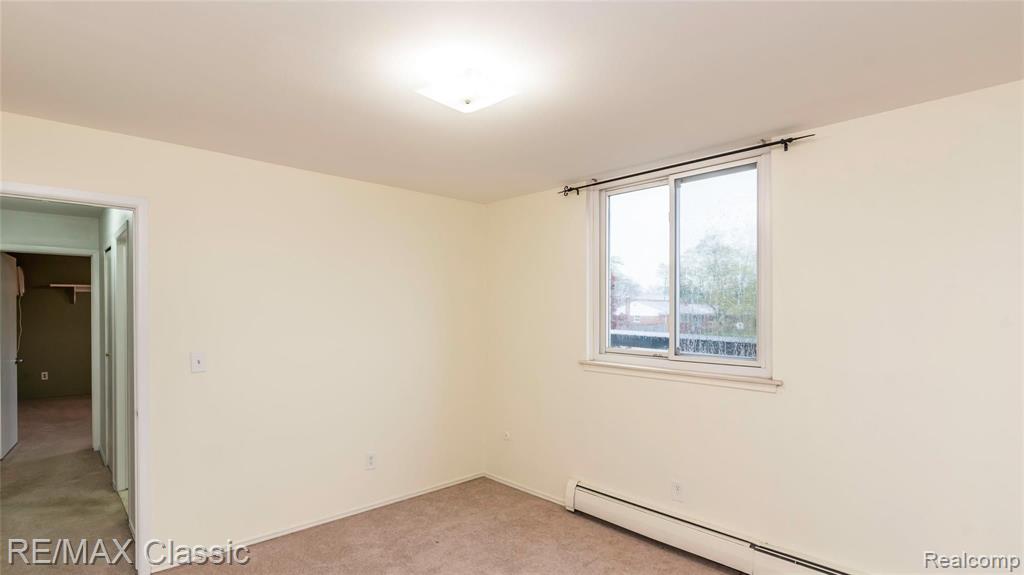4905 Crooks Road, Unit B4 Royal Oak, MI 48073 - Photo 24 of 36