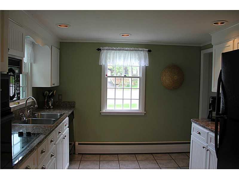130 Nottingham Road Auburn, ME 04210 - Photo 16 of 25 Kitchen.