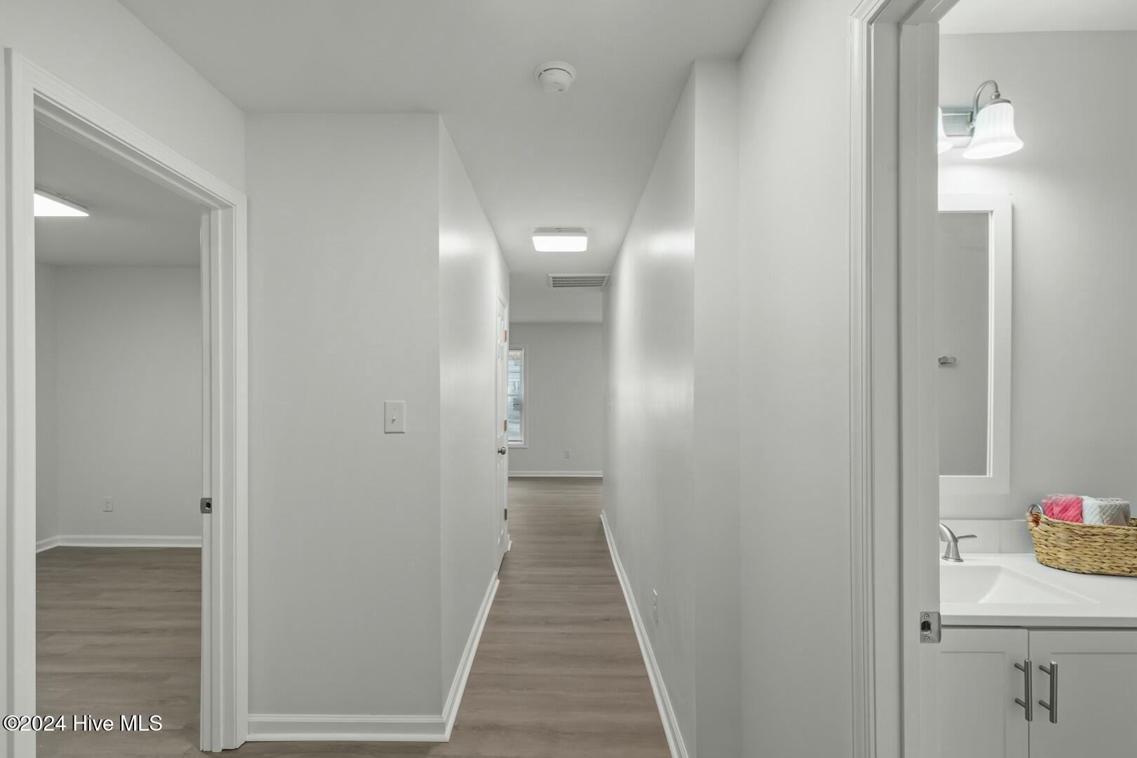 513 Oak Lane Jacksonville, NC 28540 - Photo 28 of 39 tempImagexNR5Ah