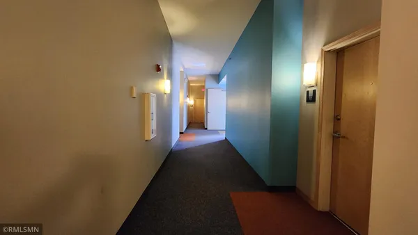 $1,650 | 2650 University Avenue West, Unit 323, St. Paul, MN 55114