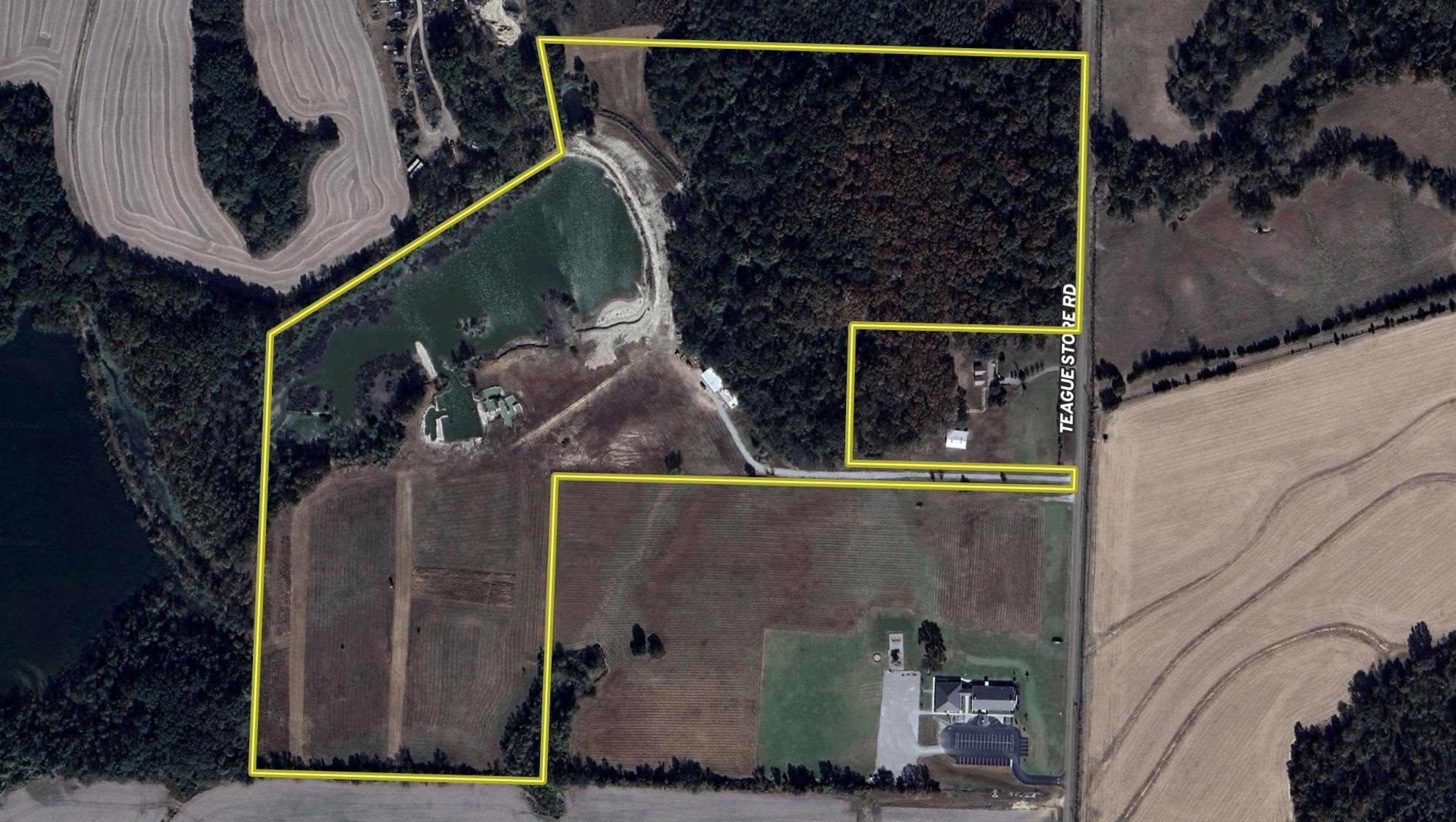 400 Teague Store Road Somerville, TN 38068 - Photo 37 of 40 a bird view of a house