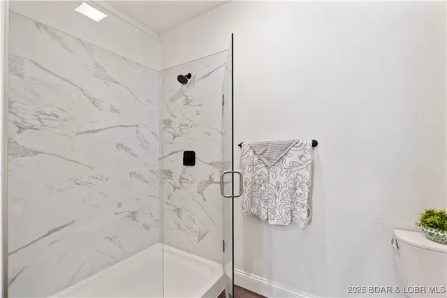 $585,000 | 1065 Topsider Lane, Unit 207, Osage Beach, MO 65065