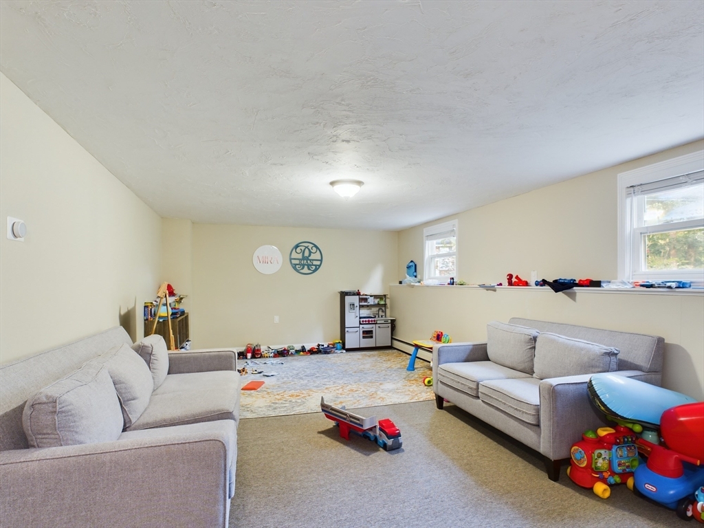 1 Makechnie Road Burlington, MA 01803 - Photo 14 of 18