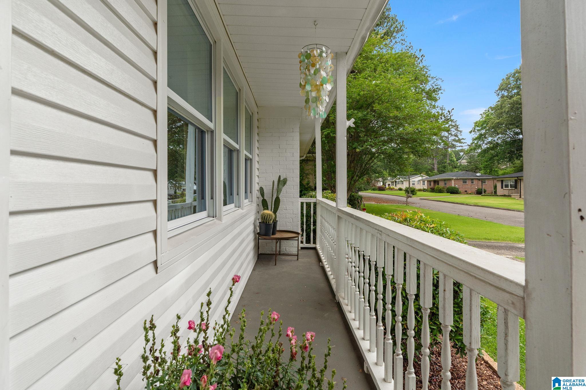 124 Stoneview Road Birmingham, AL 35210 - Photo 5 of 28