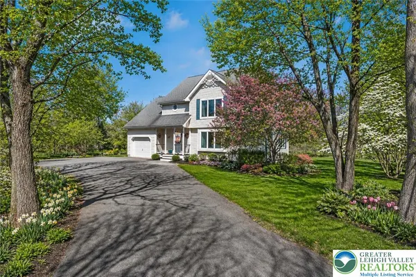 $440,000 | 1244 Quiet Hills Lane, Effort, PA 18330