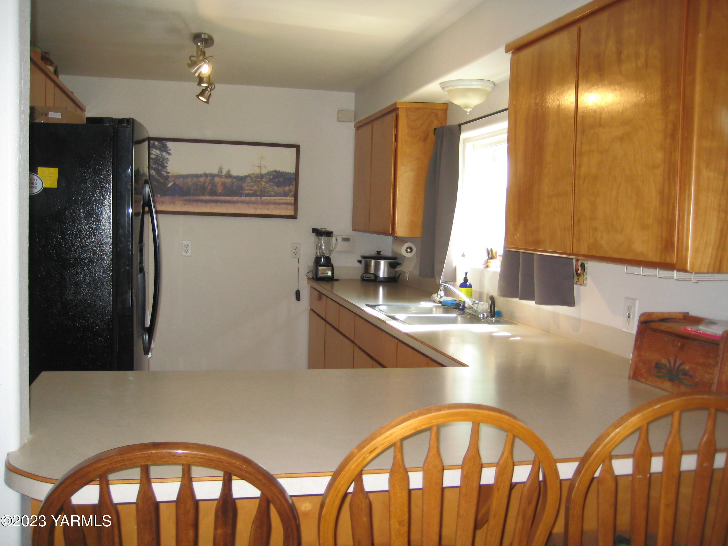 2600 South Euclid Road Grandview, WA 98930 - Photo 23 of 51 2600 S Euclid Kitchen Counter