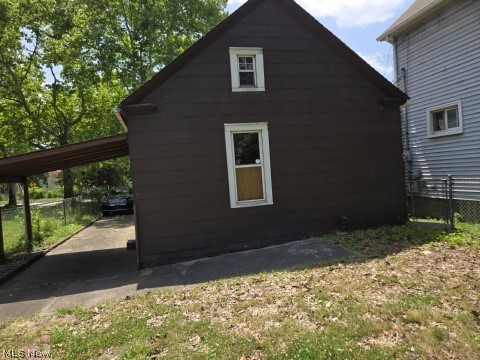 3647 Independence Road Cleveland, OH 44105 - Photo 3 of 16