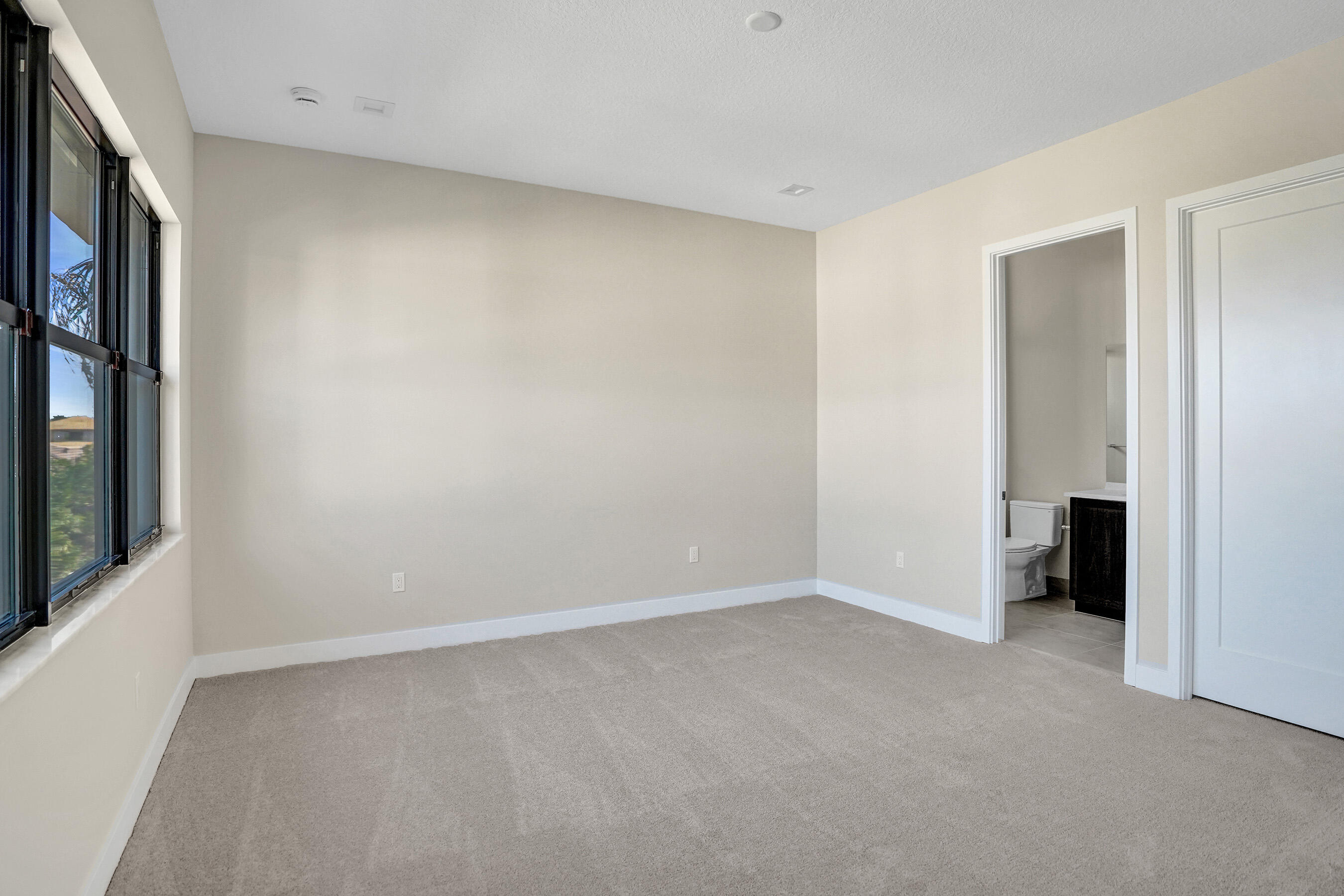 9547 Riverside Pk Drive Boca Raton, FL 33434 - Photo 39 of 96 DSC03033