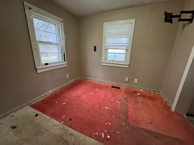 $70,000 | 640 South Magnolia Avenue, Lansing, MI 48912