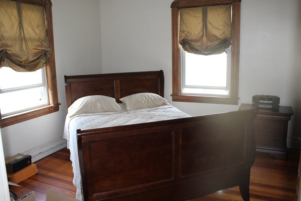 21 High Street West Springfield, MA 01089 - Photo 13 of 17